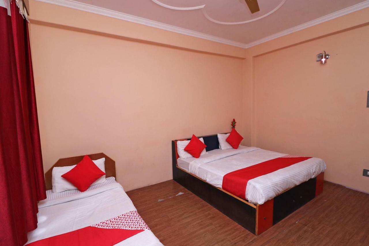 Oyo 30229 Blue Diamond Hotel Kasol Kültér fotó