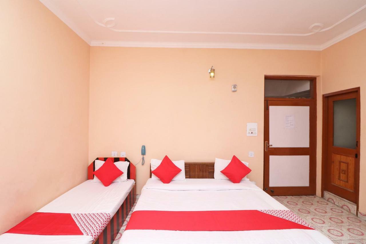 Oyo 30229 Blue Diamond Hotel Kasol Kültér fotó